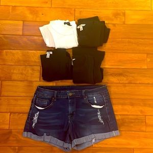 Selling as a capsule. 4 banana republic tank tops (size M) and Jean shorts.